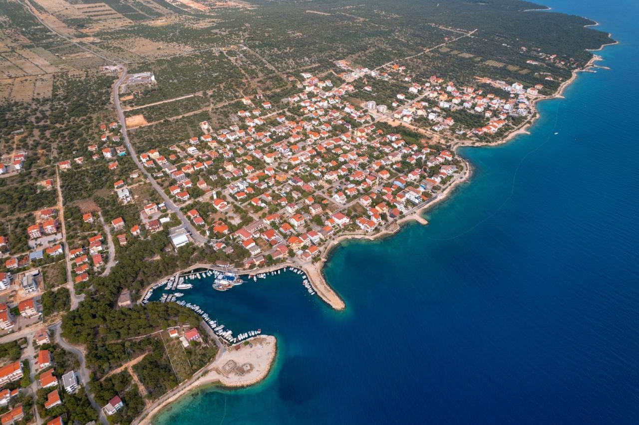 Apartments By The Sea Mandre, Pag - 4093 Kolan Exteriör bild